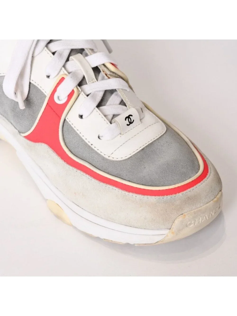 Chanel CC Logo Suede Sneakers White Gray